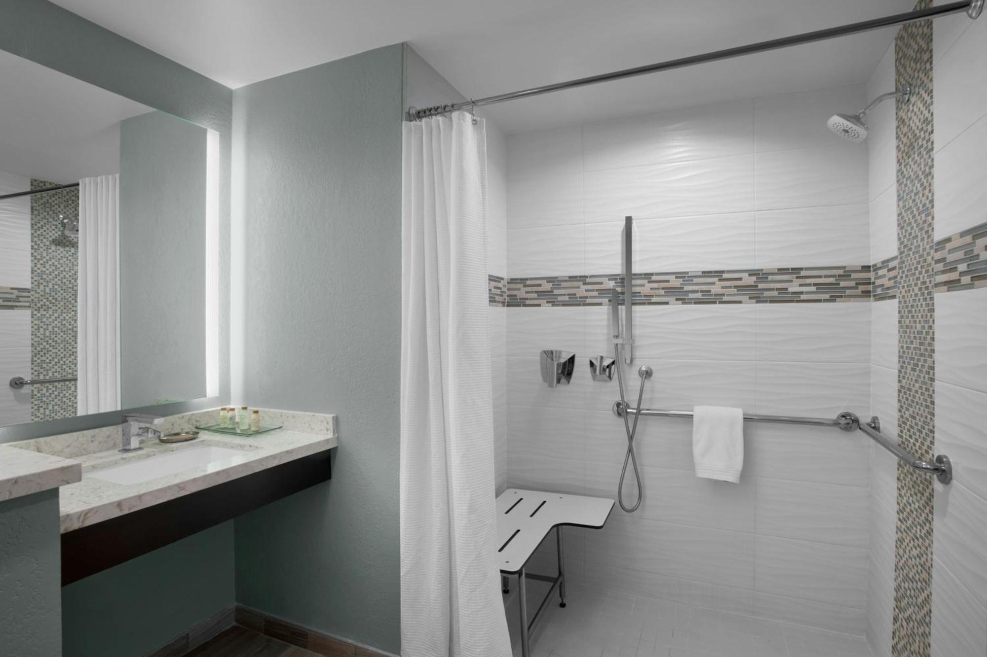 Hotel Renaissance Indianapolis North Carmel